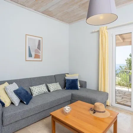 Persephone Villa Katávolos